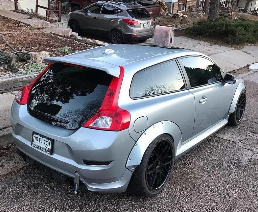  Volvo C30 R-Design by Clinched 2019 года  (фото 4 из 4)